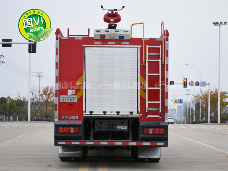 豪沃牌  國六24噸水罐消防車